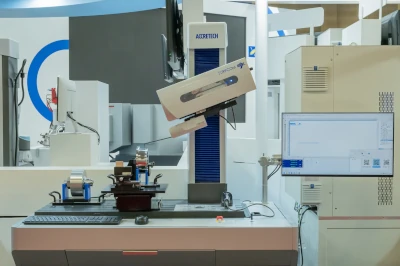 Surface texture and contour integrated measuring instrument