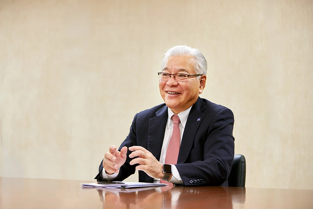 電動サーボ式射出成型機、開発の舞台裏