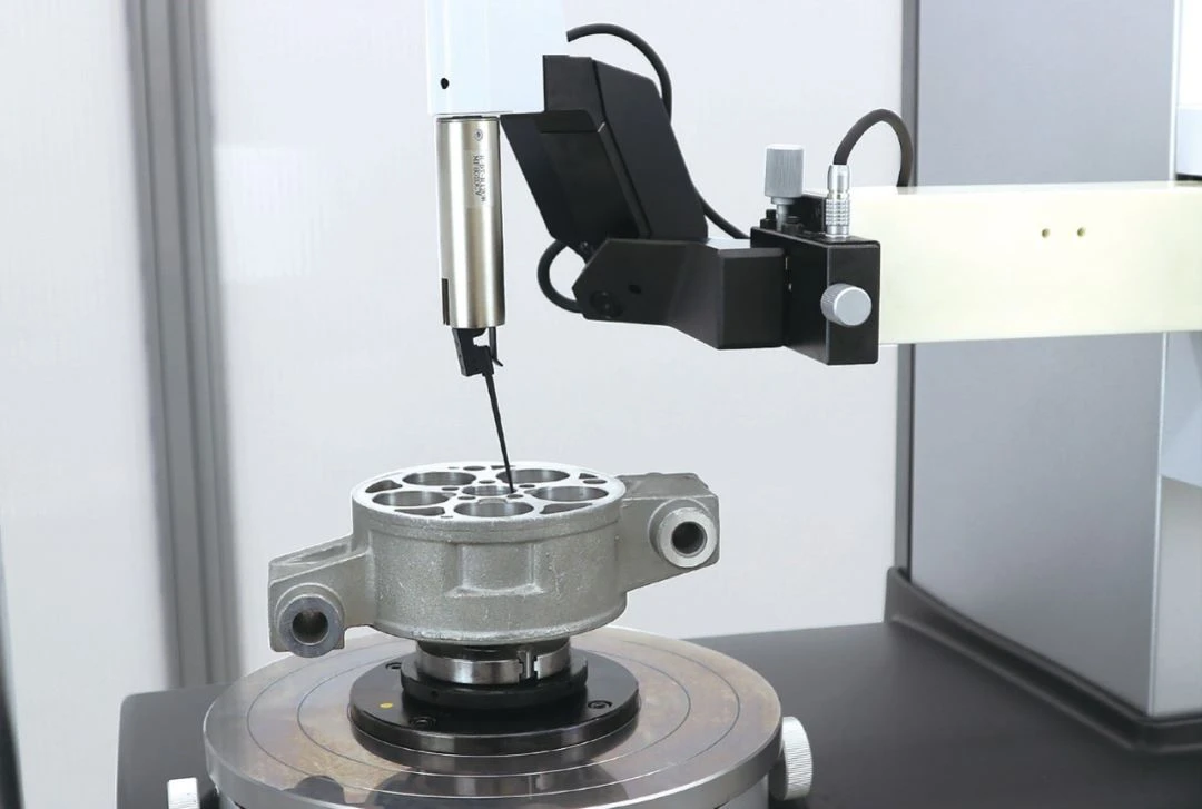 RONDCOM NEX 100 DX2/SD2 肉厚のワークピースも測定できるオフセット型検出ホルダ