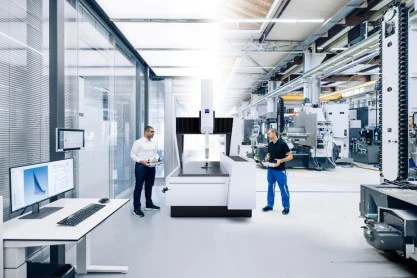 ZEISS PRISMO® シリーズ4